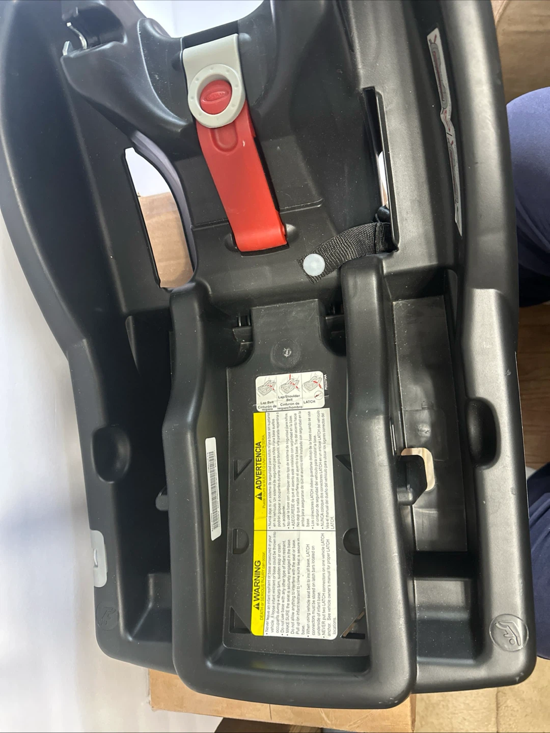 Graco SnugRide Click Connect Seat Base - Model 1855603 - photo 2