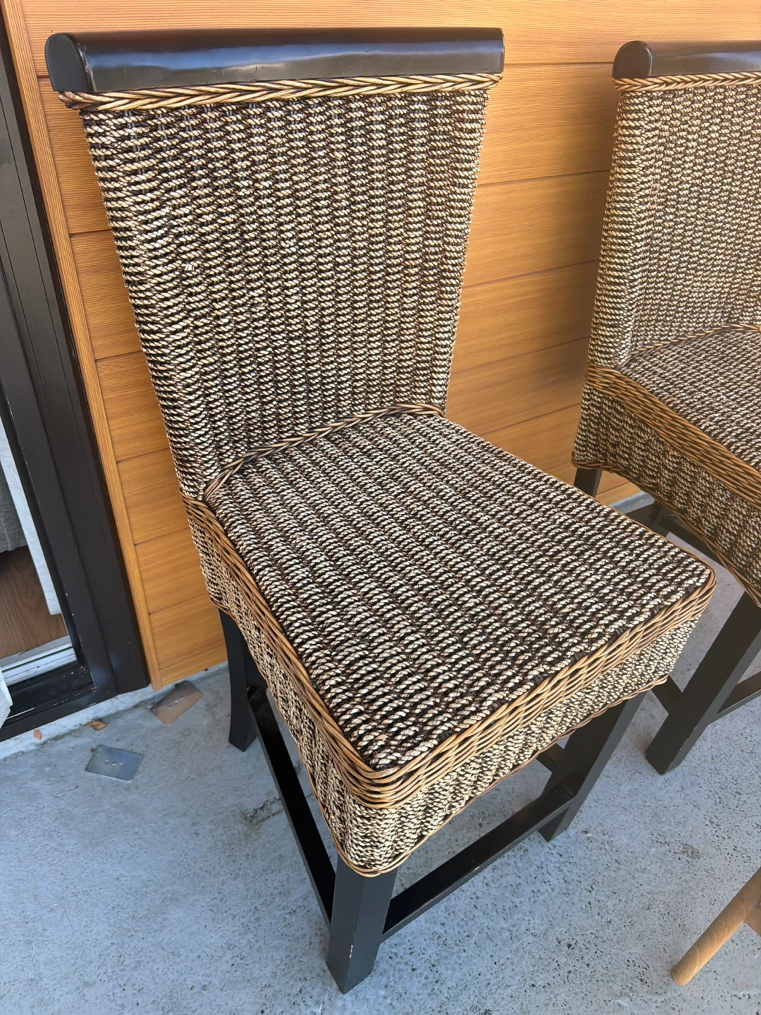 Two Wicker Bar Stools outdoor or indoor - photo 2