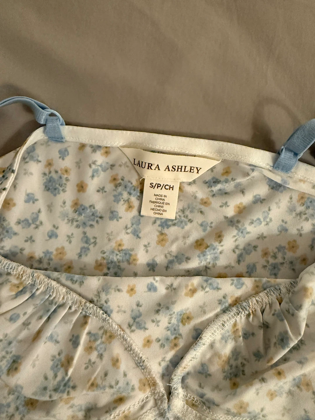 Laura Ashley floral pyjama set - photo 3
