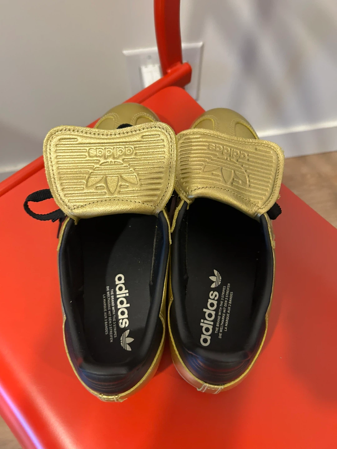 Brand New Adidas Gold Sambas (W9) - photo 4