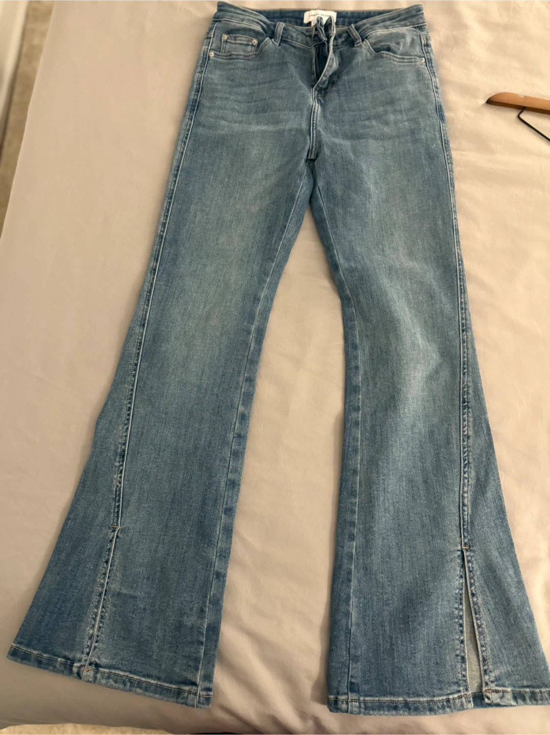 Urban Revivo Split-Hem Jeans and Levis jeans