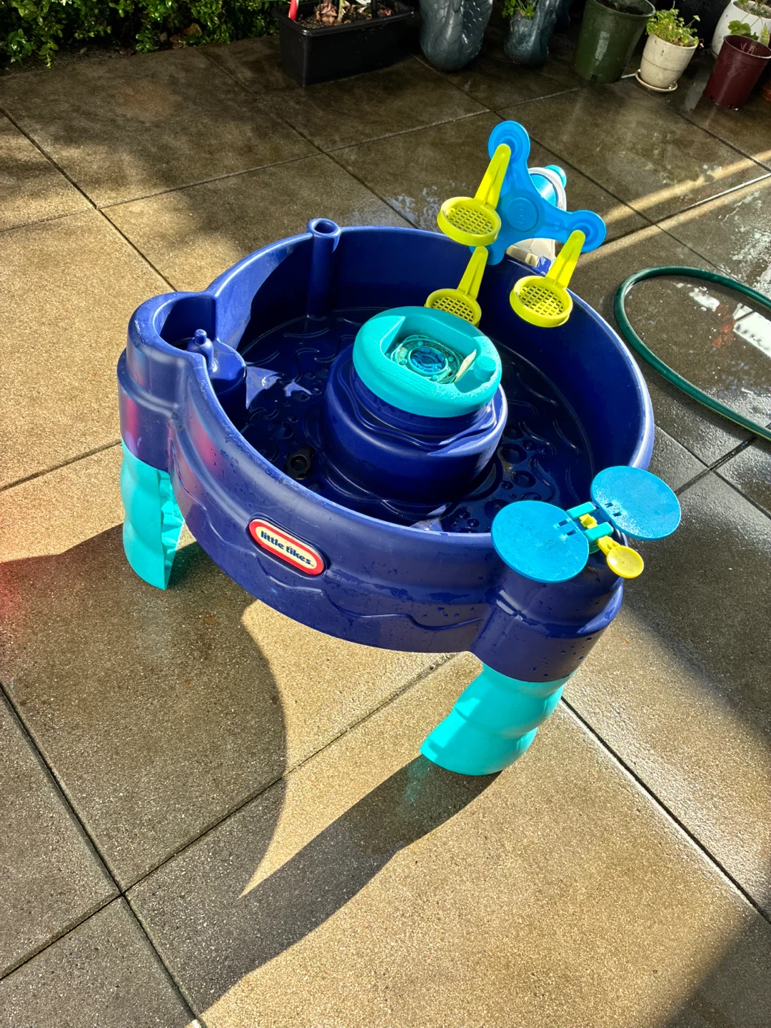 Little Tikes Water Table - photo 3
