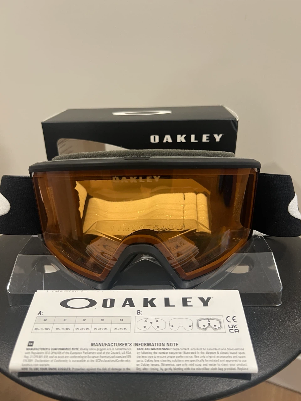 Oakley Snow Goggles Large - Target Line