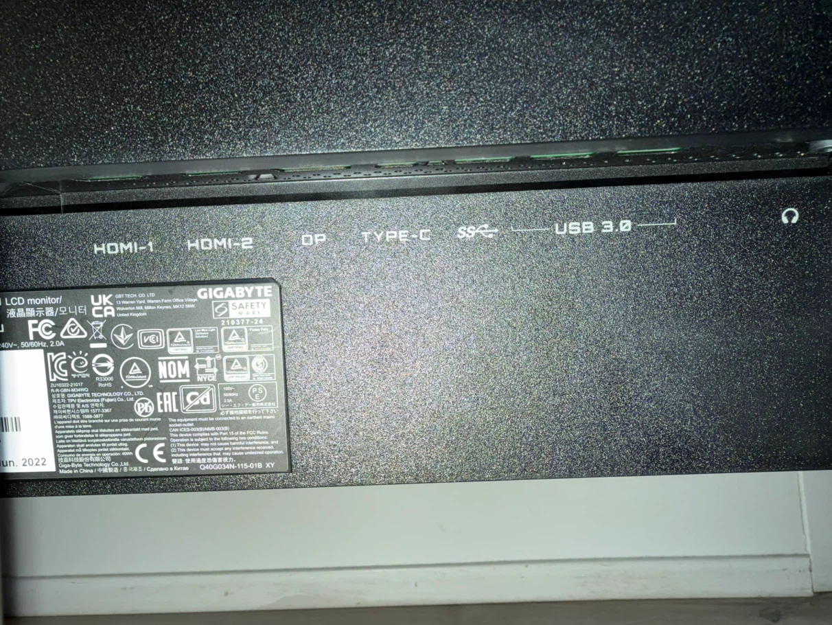 Gigabyte M34WQ 34-inch Ultrawide Monitor - photo 3