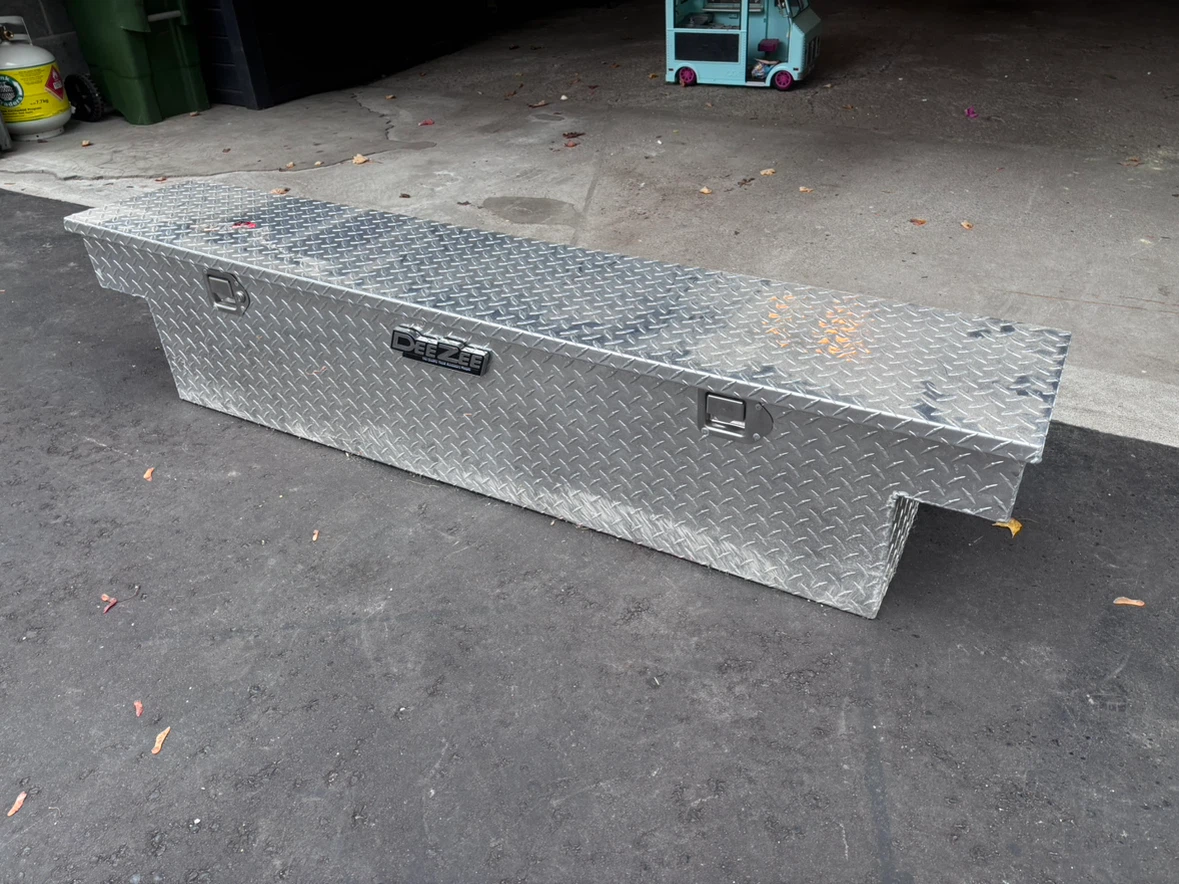 DeeZee Aluminum Truck Tool Box - photo 3