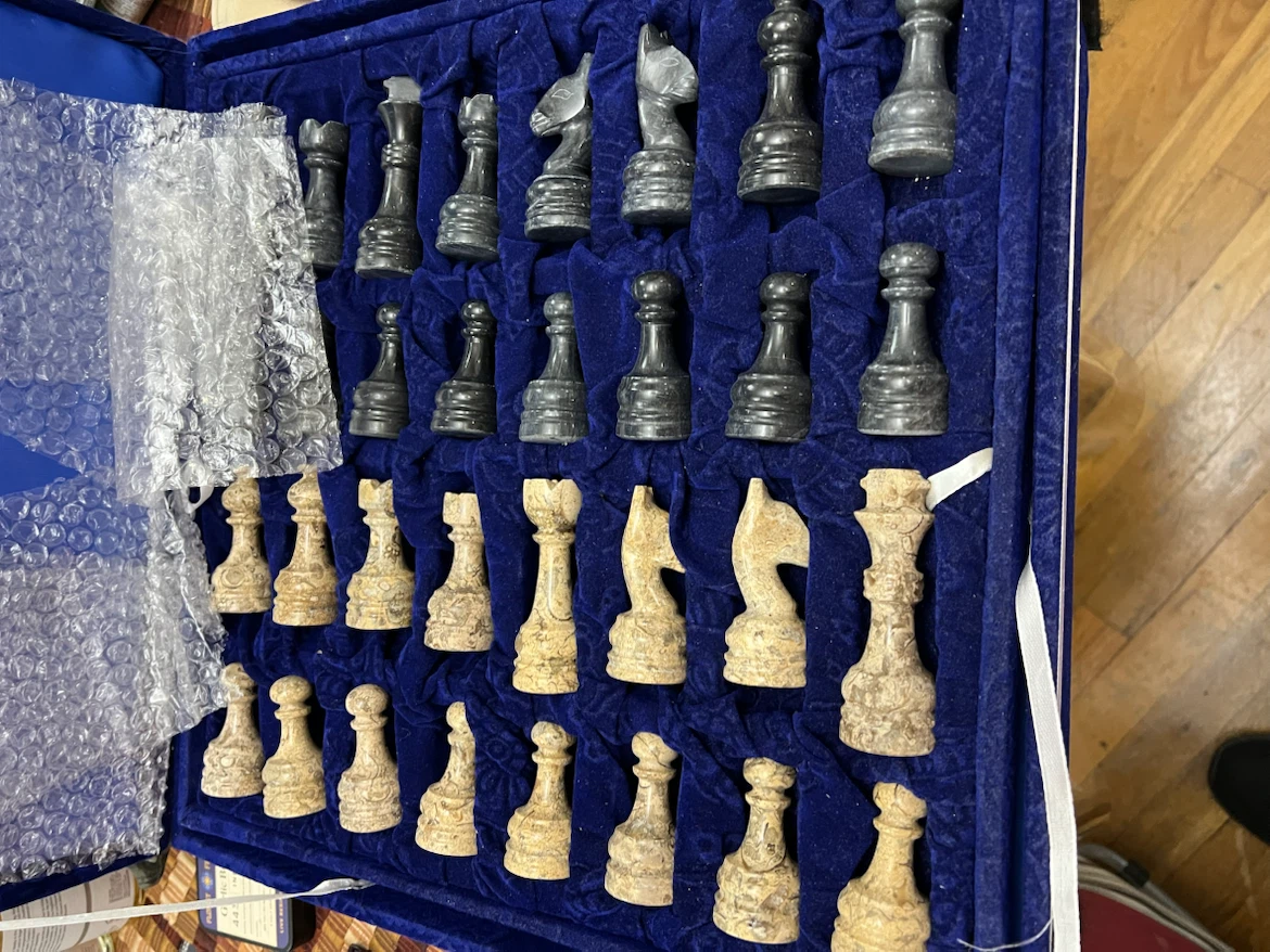 Stone Chess Set with Storage Case - photo 3