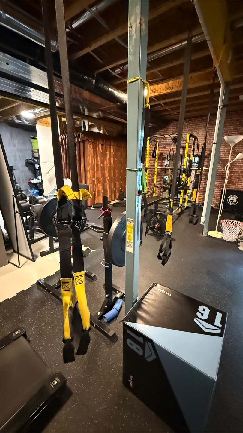 Selling fully equipped gym/home studio - photo 3