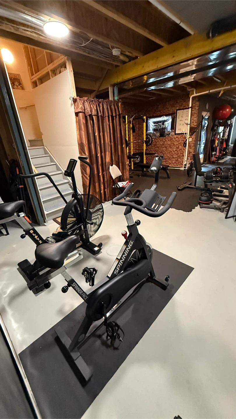 Selling fully equipped gym/home studio - photo 5