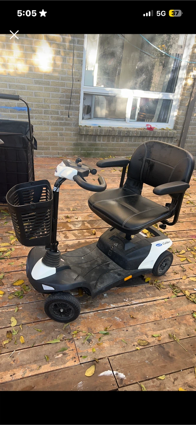 Invacare Colibri Mobility Scooter - photo 4