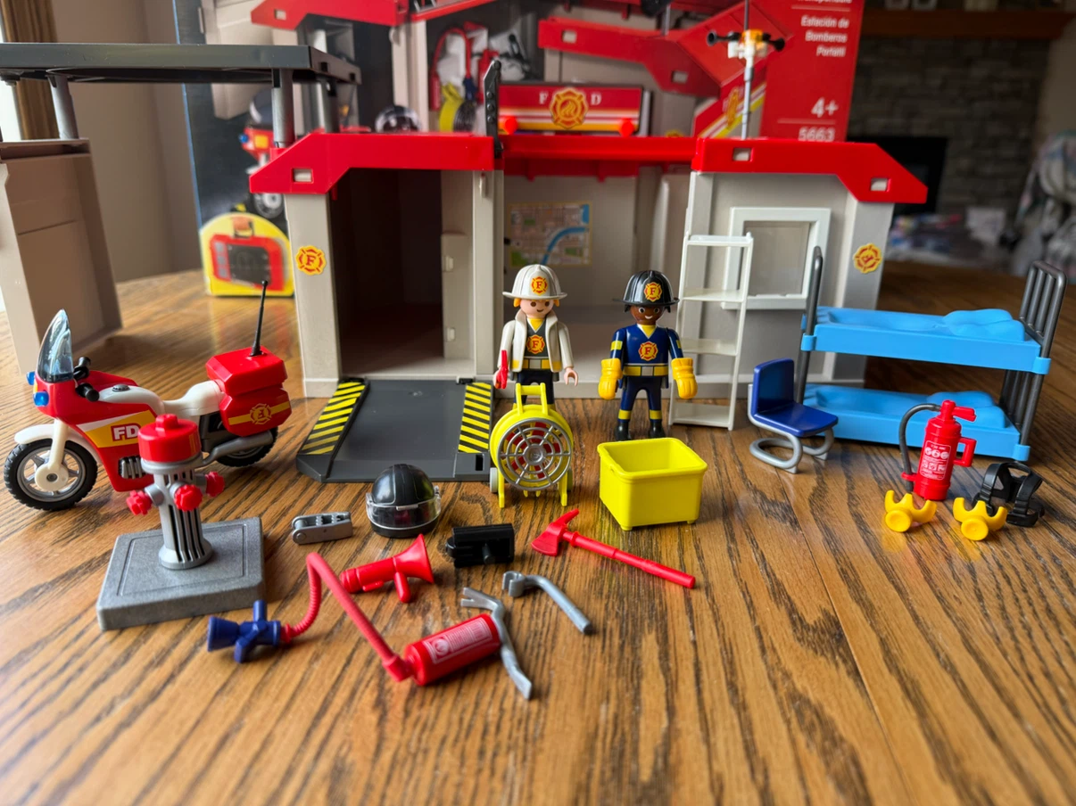 Playmobil City Action Fire Station 5663 - photo 3