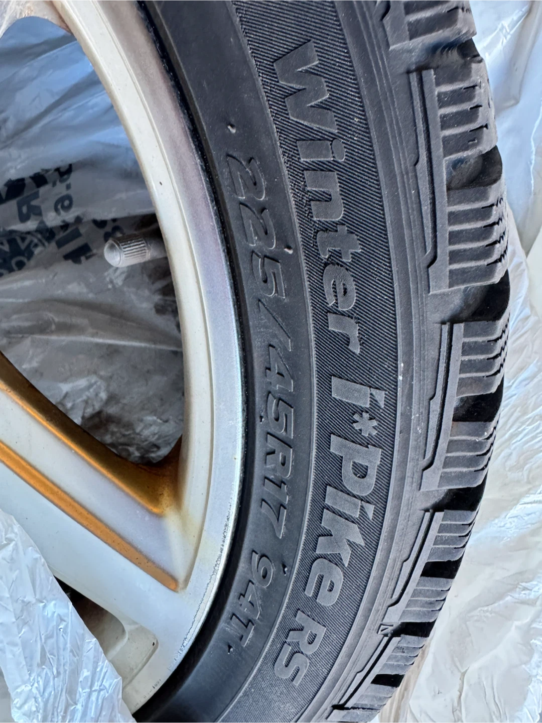 Hankook Winter i*Pike RS Tires with Mercedes Replica Rims - photo 4