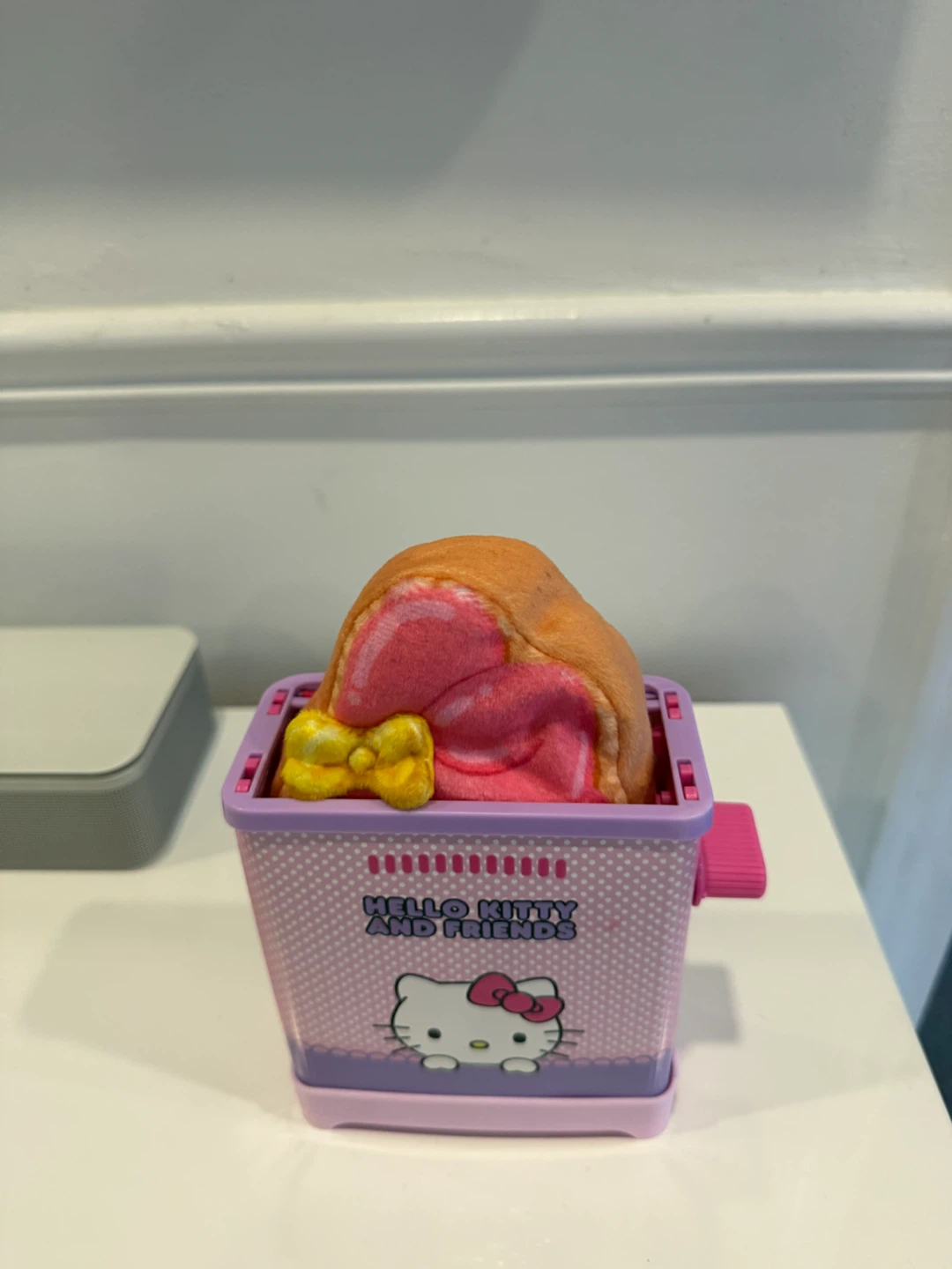 My Melody toaster - smells like buns - photo 3