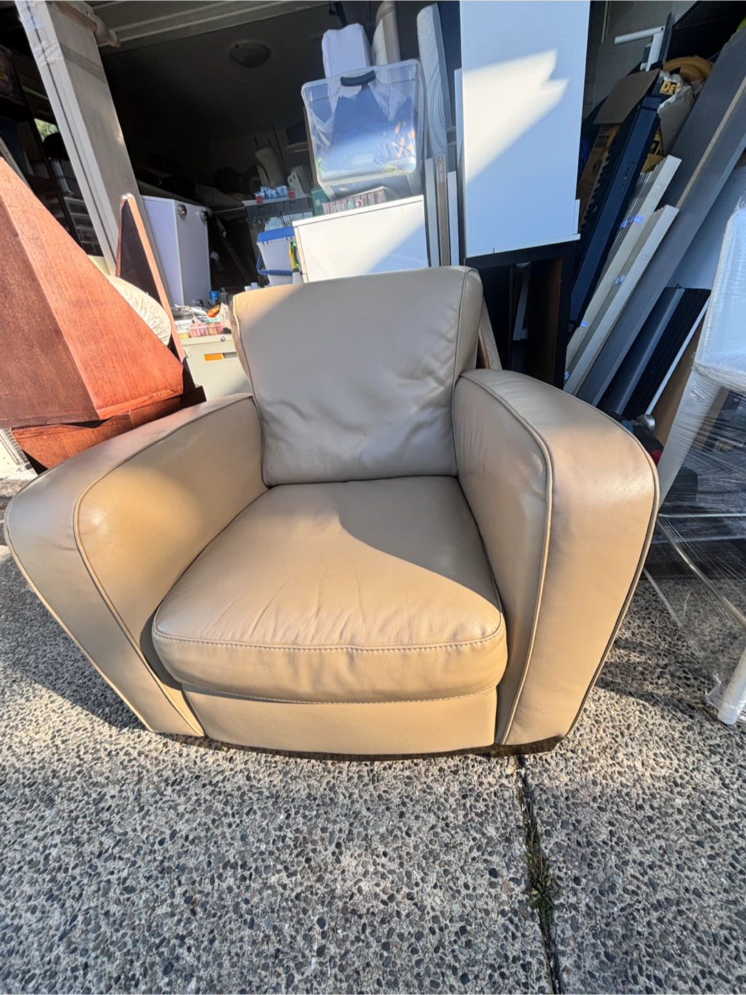 Natuzzi Leather Armchair - photo 2