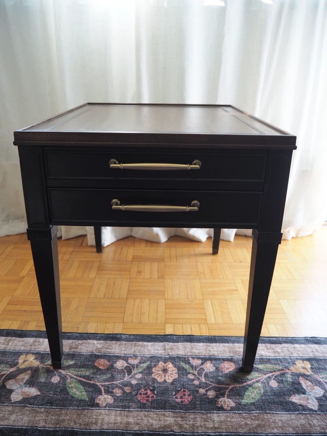 Newly Refinished Side Table/End Table/Nightstand Solid Wood - photo 4