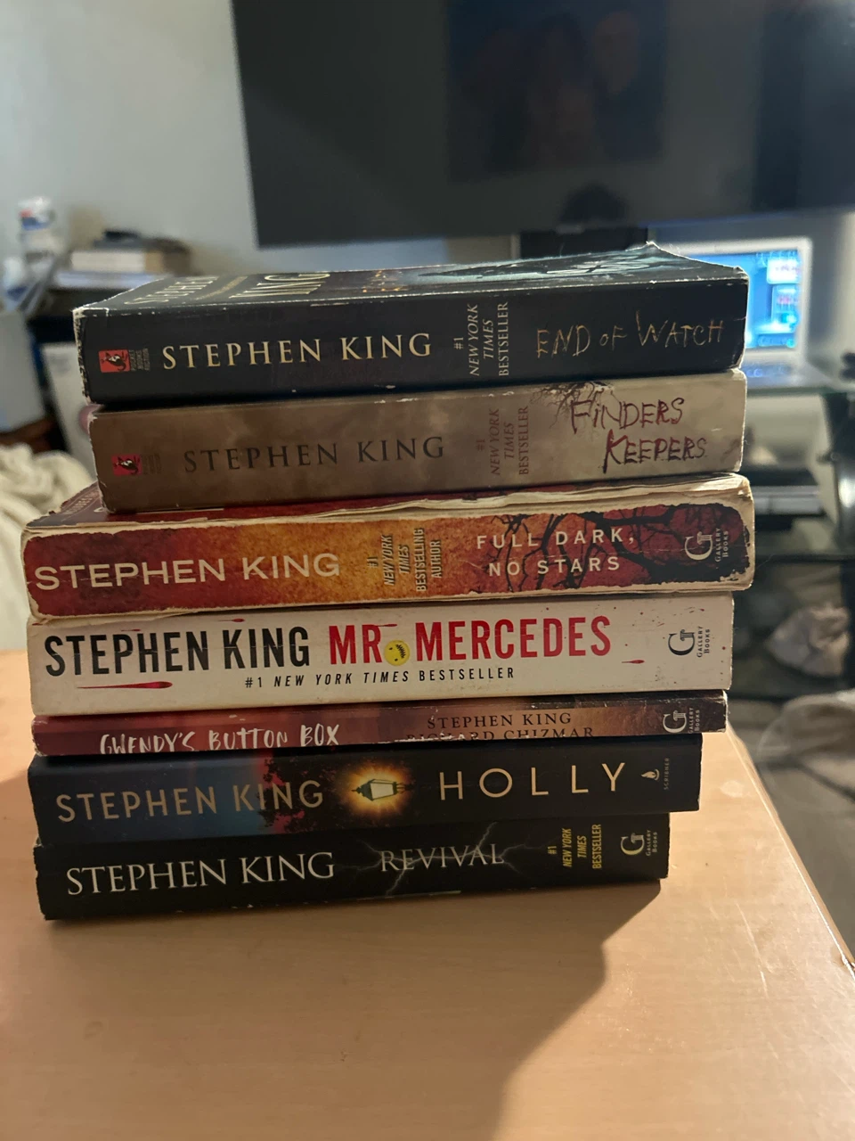 Set of 7 Stephen King Books