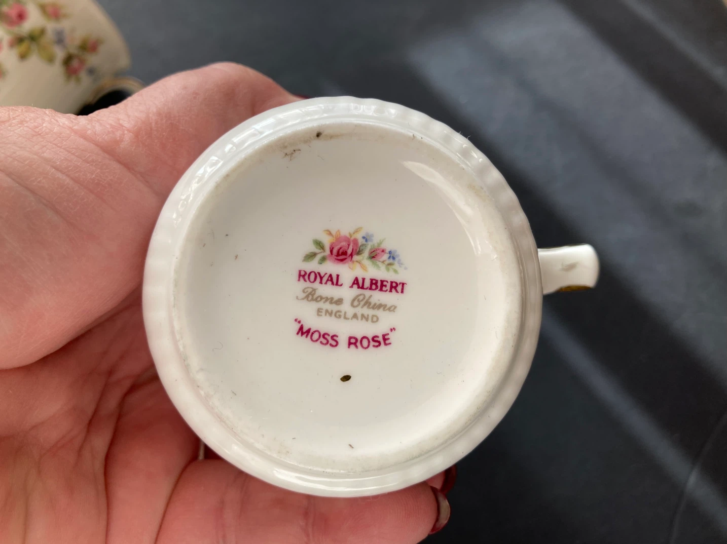 Set of 6 Royal Albert Moss Rose Bone China Mugs - photo 4