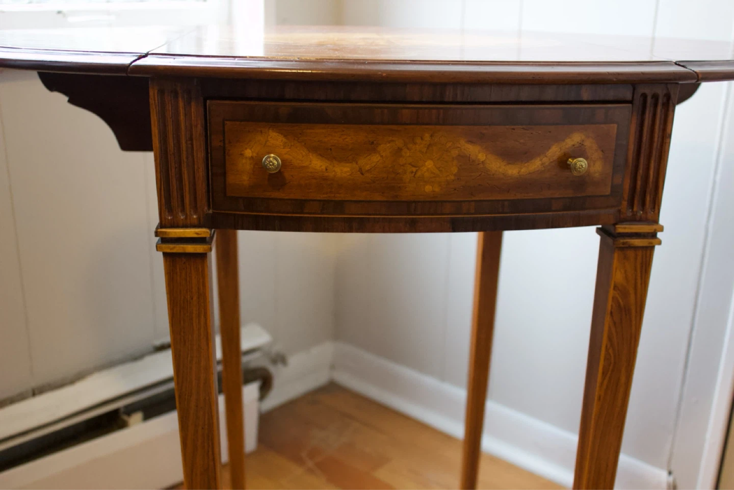 Vintage Inlaid Wood Drop-Leaf Side Table - photo 3