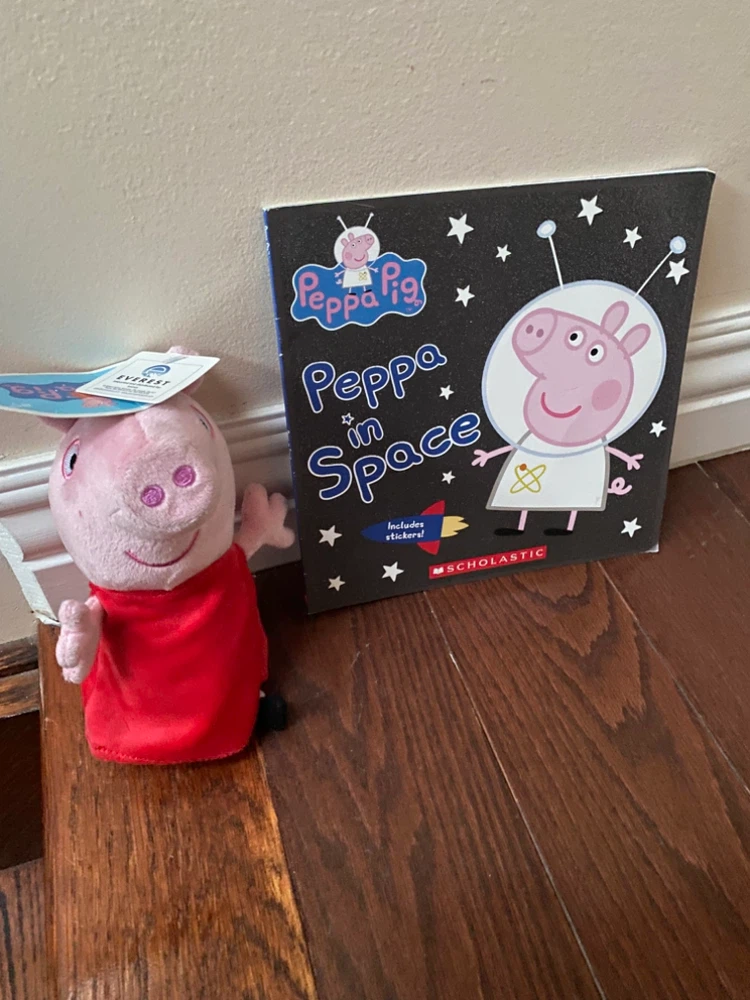 Peppa Pig Plush Toy and Peppa in Space Book