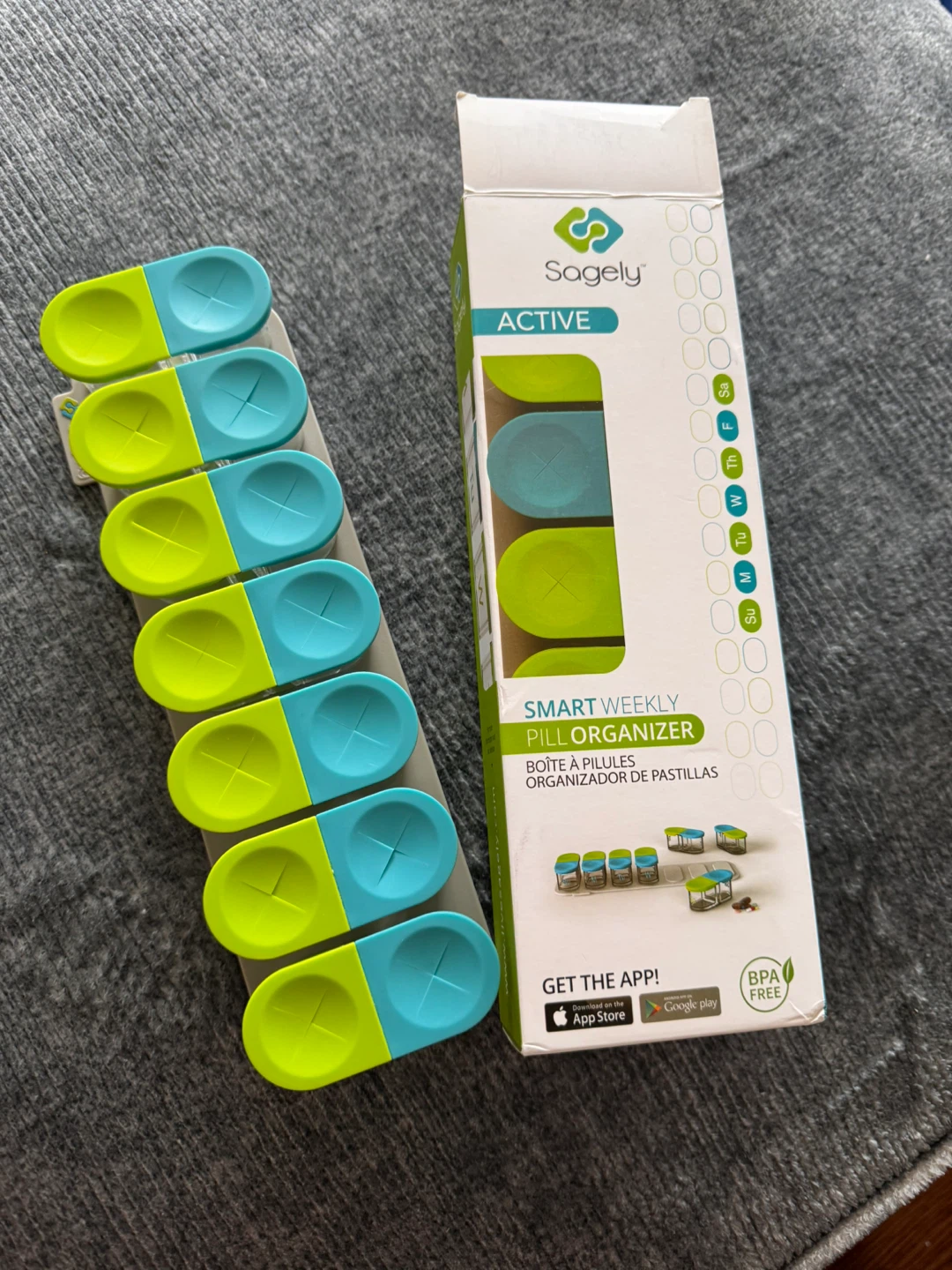 Sagely Smart Weekly Pill Organizer