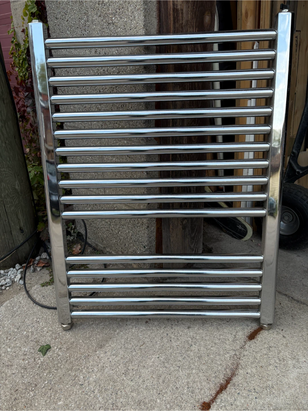 Chrome Heated Towel Warmer Rail - photo 2