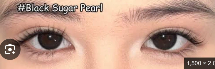 Moody Naturally Enlarging Contact Lenses (-4.25) - photo 2