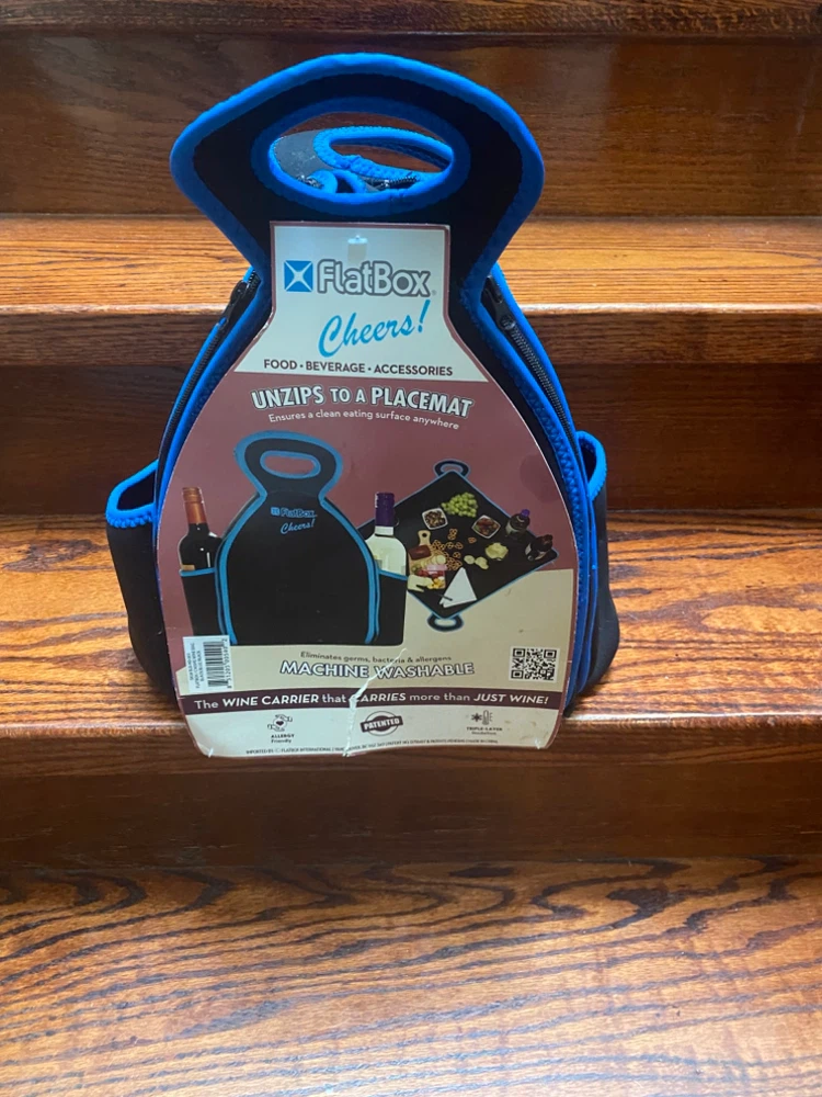 FlatBox Cheers Wine Carrier and Placemat
