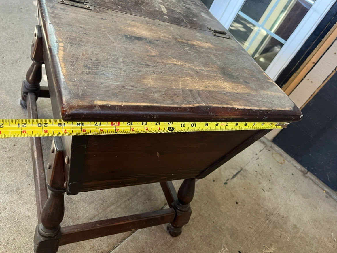 Vintage Wooden Storage Bin with Flip Lid - photo 3