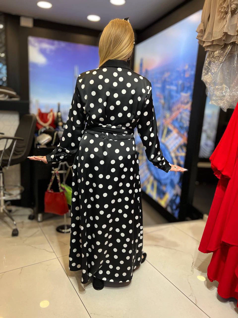 Black and white polka dot maxi dress - photo 2