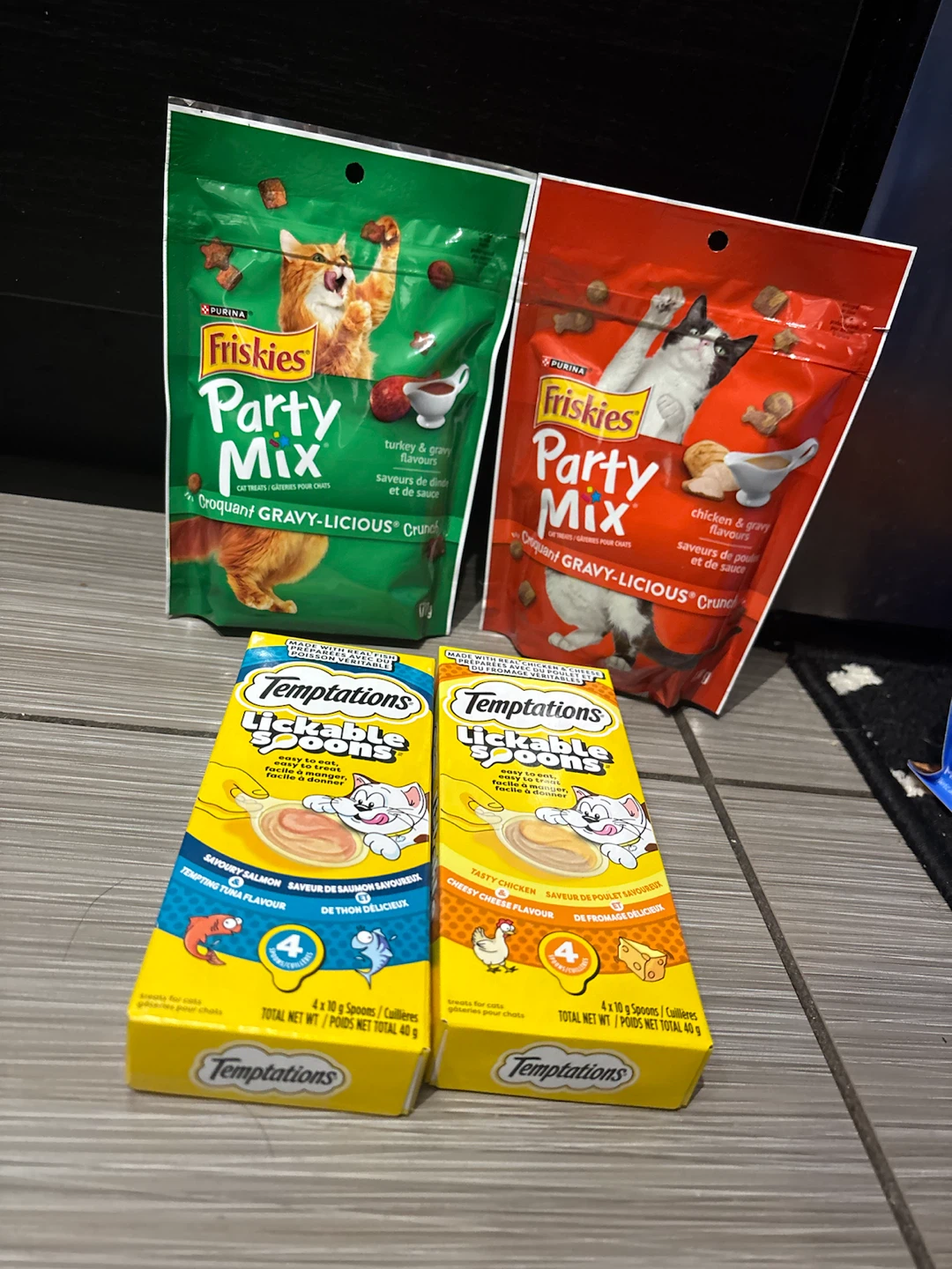 Brand new cat bundle-$5