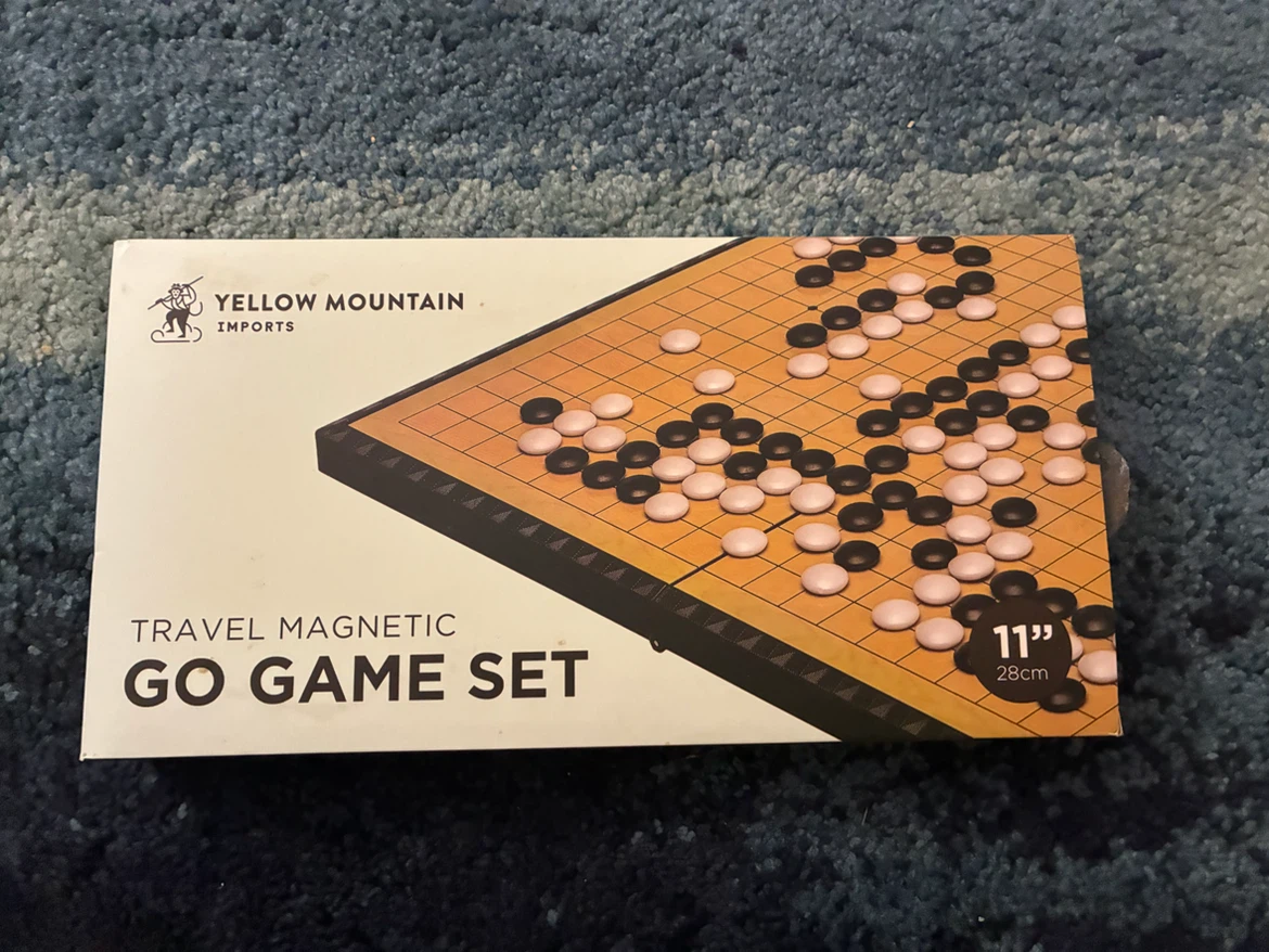 Yellow Mountain Imports Travel Magnetic Go Game Set
