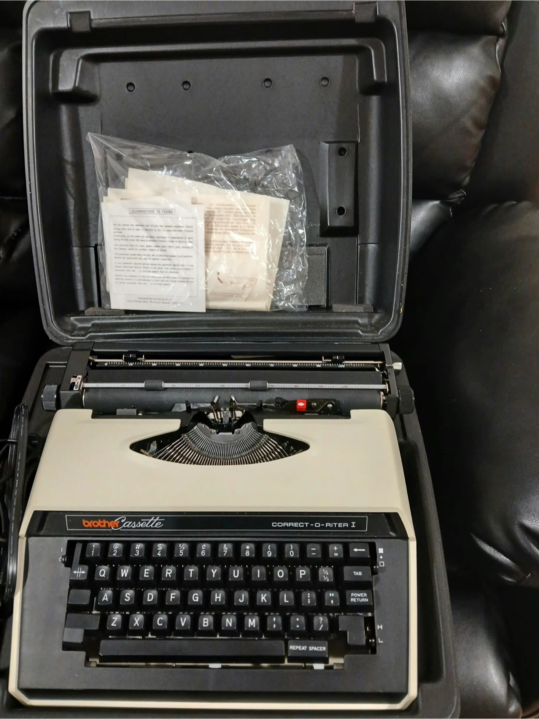 Brother Correct-O-Riter I Model 4712 Electric typewriter - photo 3