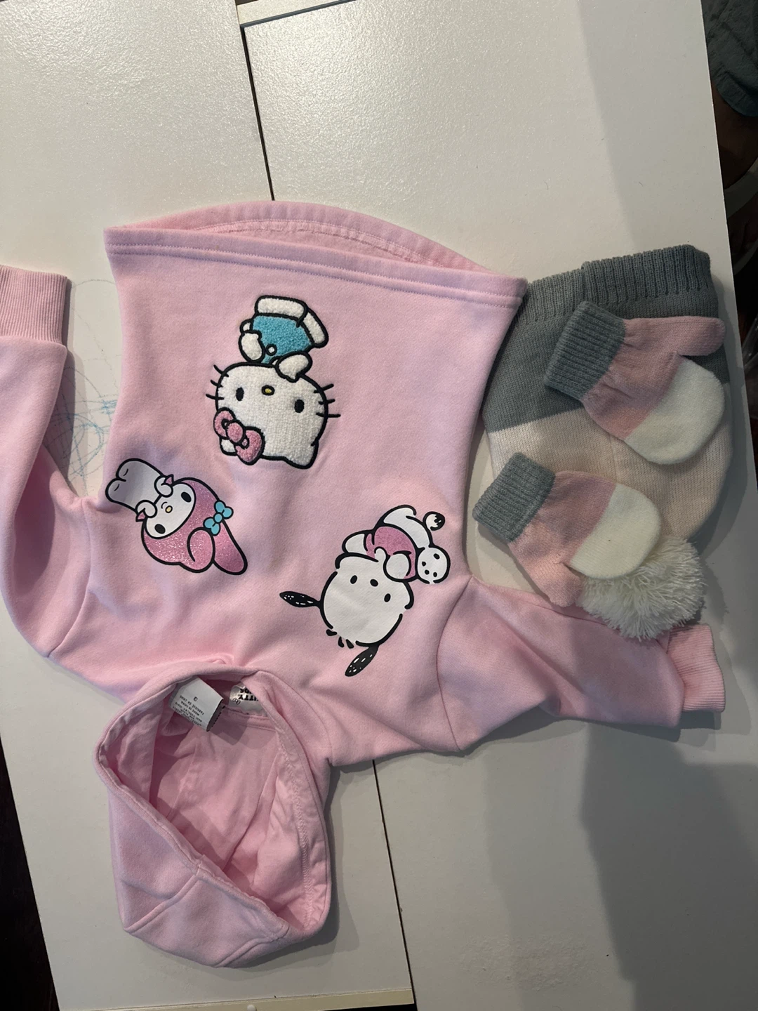 Hello Kitty Hoodie and Mittens Set