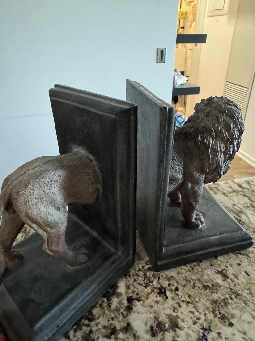 Cast Iron Lion Bookends - photo 3