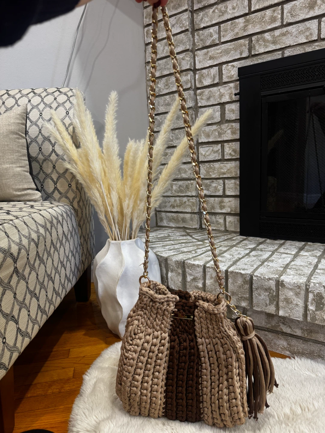 Hand-Crocheted Shoulder Bag - photo 3