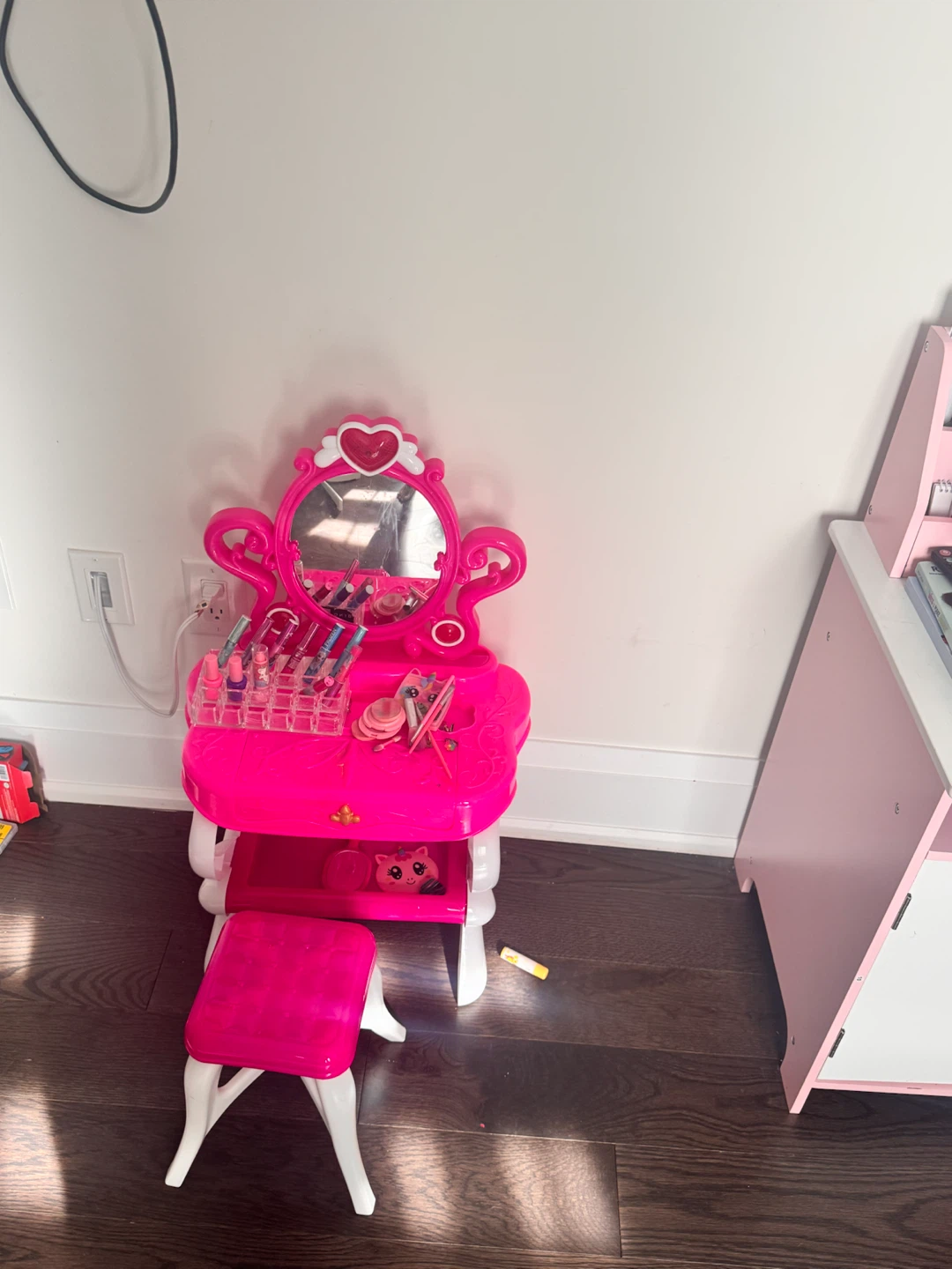 Kids pink vanity set