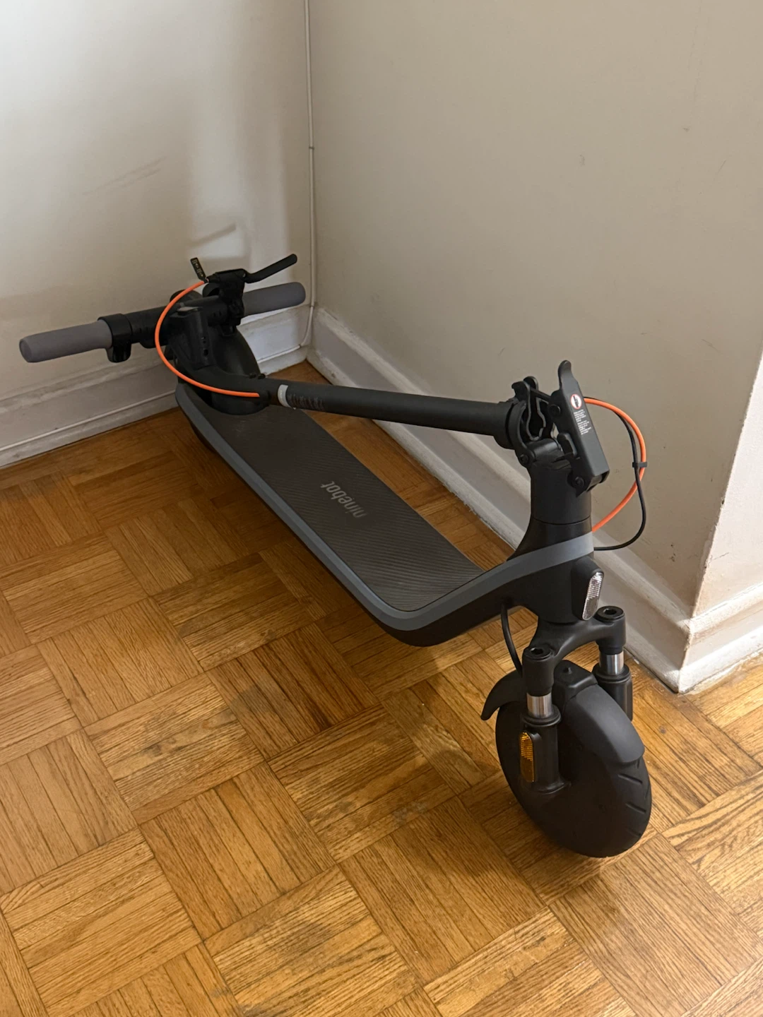 Ninebot e2 plus scooter