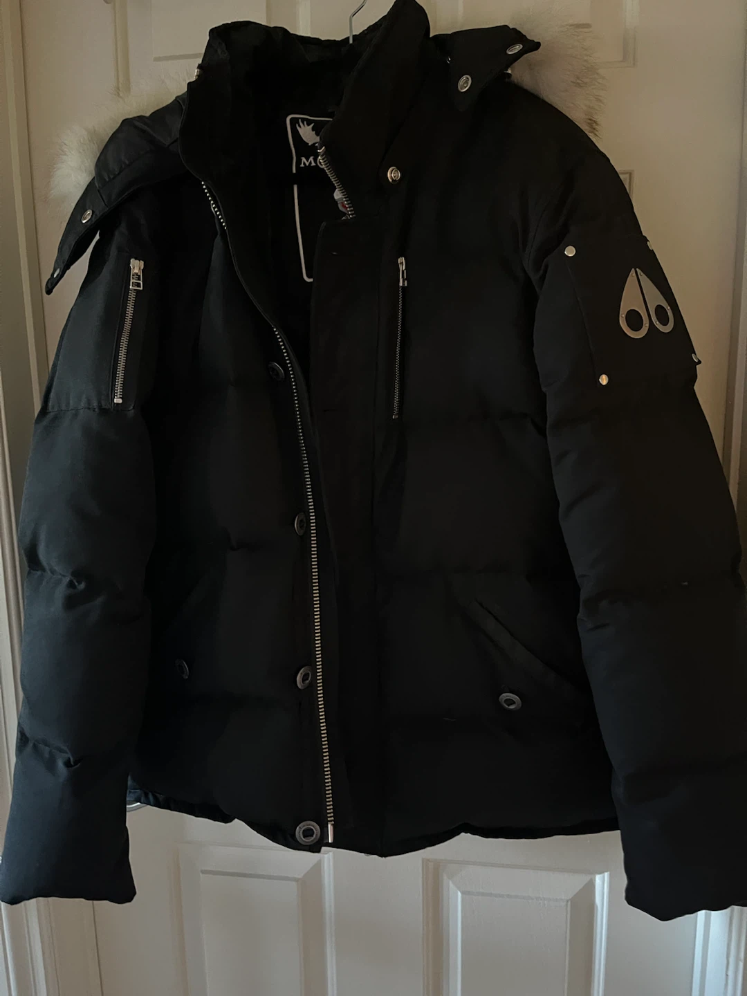 Authentic Moose Knuckles Original Down Jacket – Black – Size XL