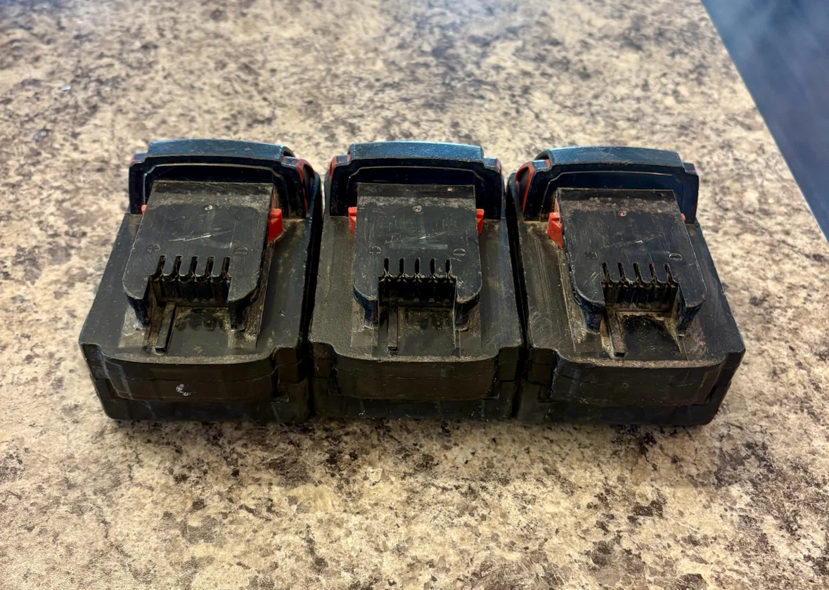 3 Milwaukee M18 REDLITHIUM XC 5.0 Battery Packs $160 or $60 each - photo 3