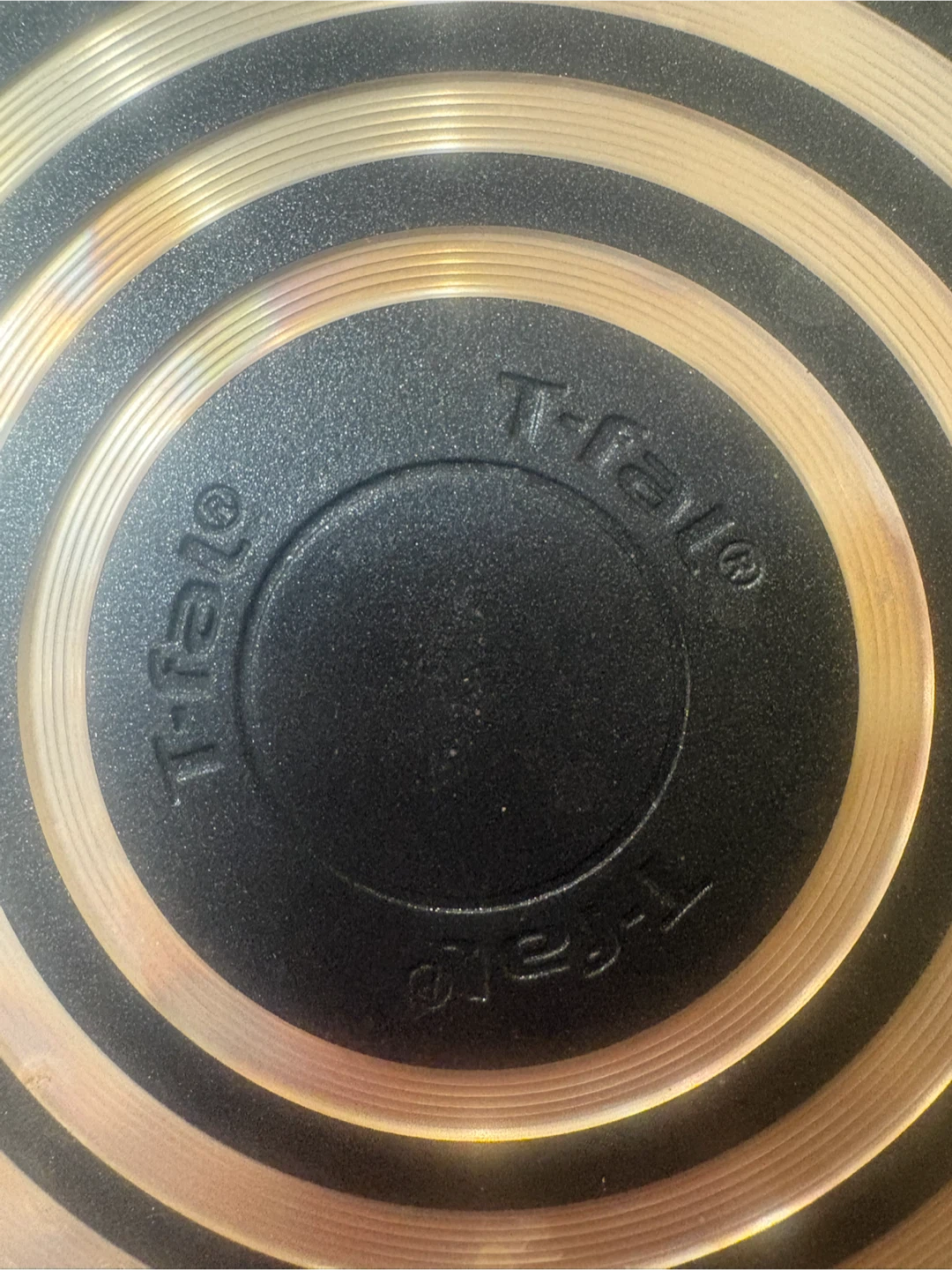 2 T-fal pans (Both never used, Both together for $5) - photo 5