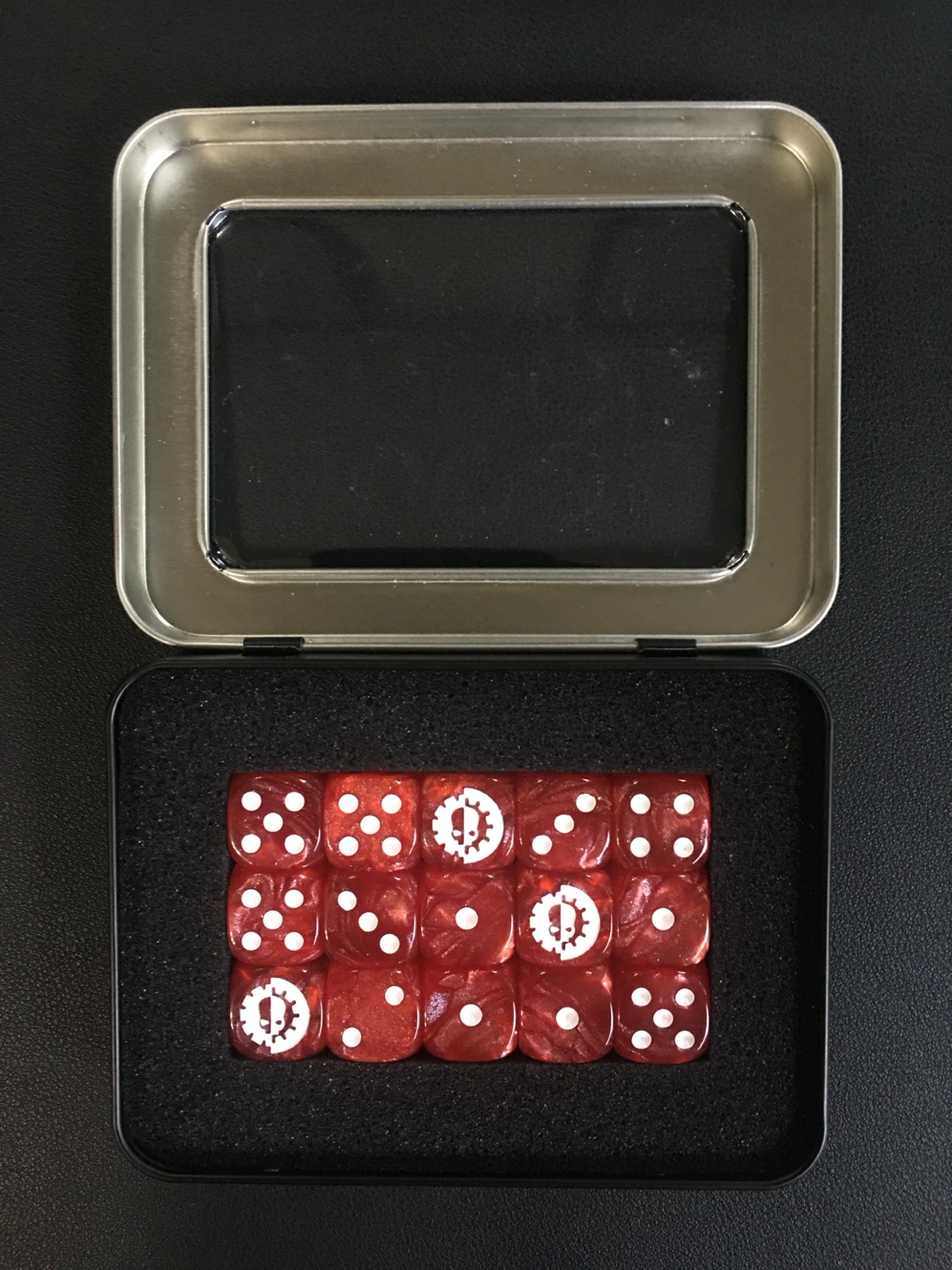 Warhammer 40K Adeptus Mechanicus Dice Set – 15 Dice - photo 2