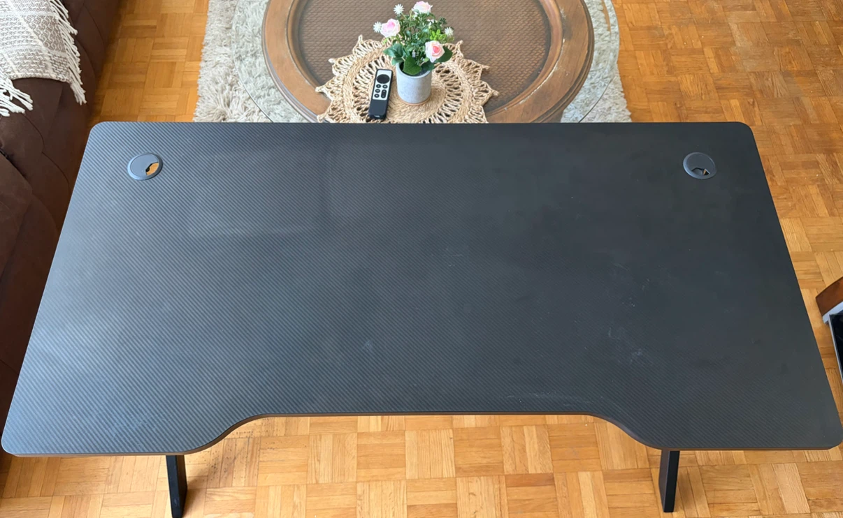 Black Carbon Fibre Gaming Desk