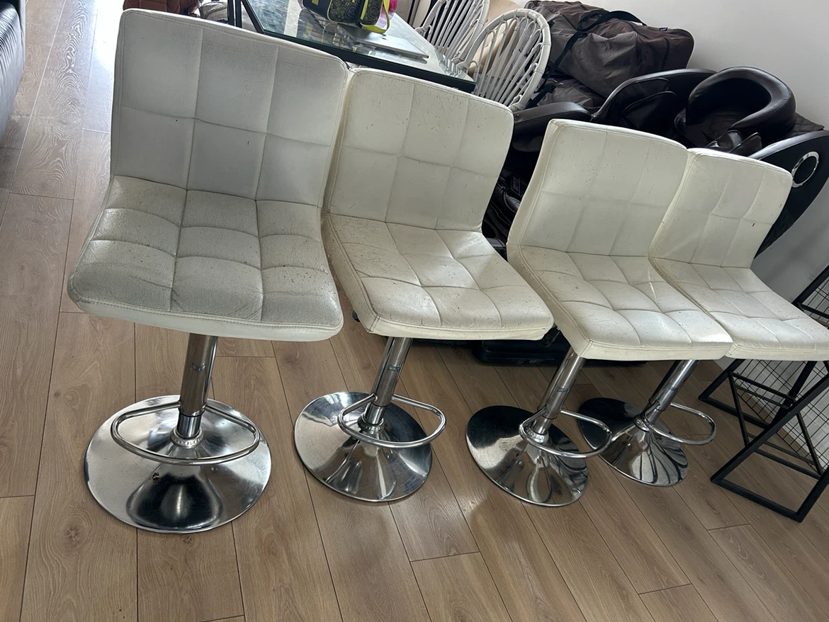White adjustable bar stools