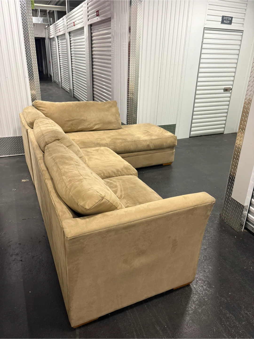 Beige Sectional Sofa with Chaise - photo 3