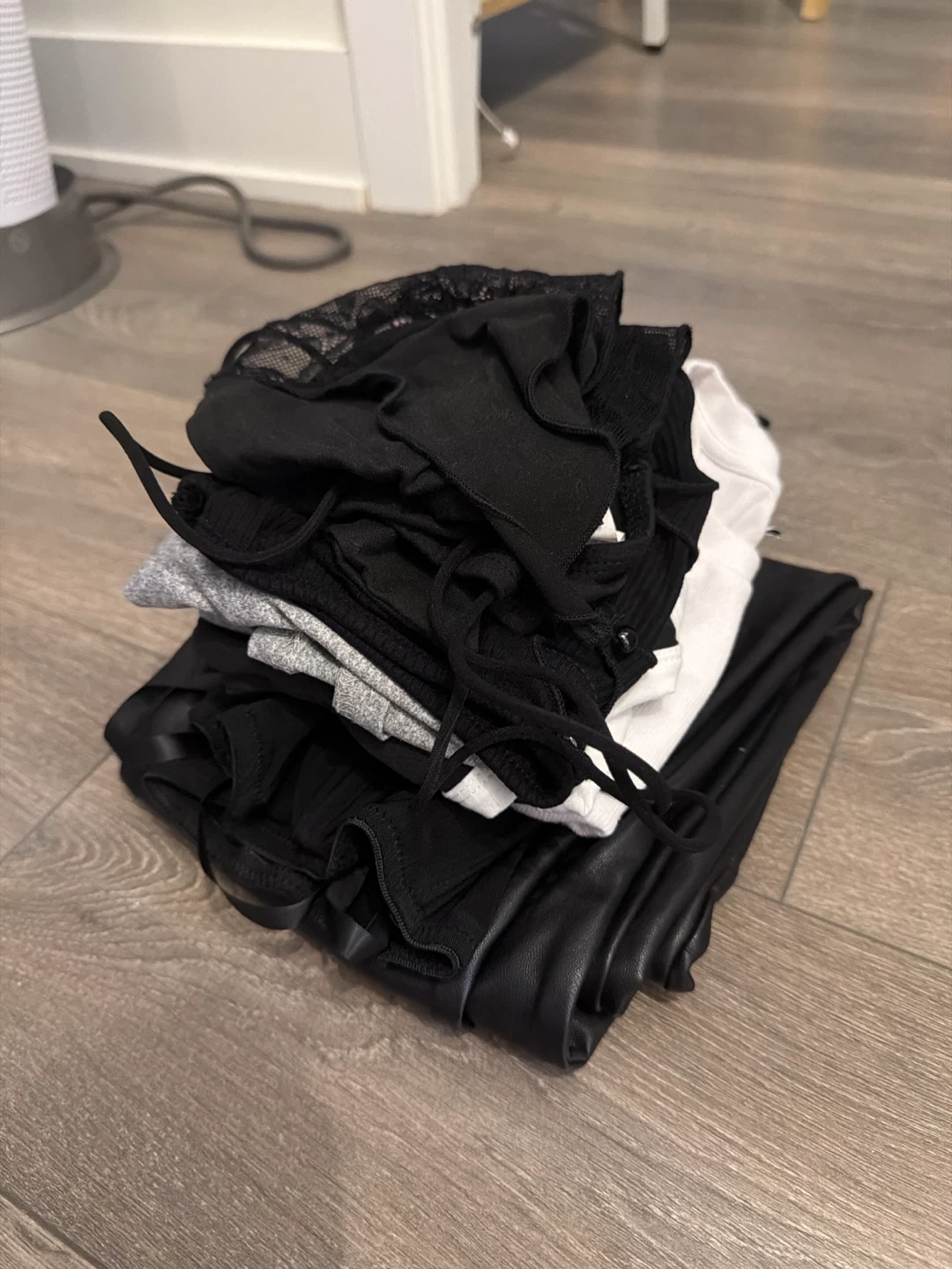 Assorted Women's Clothing 7 pieces