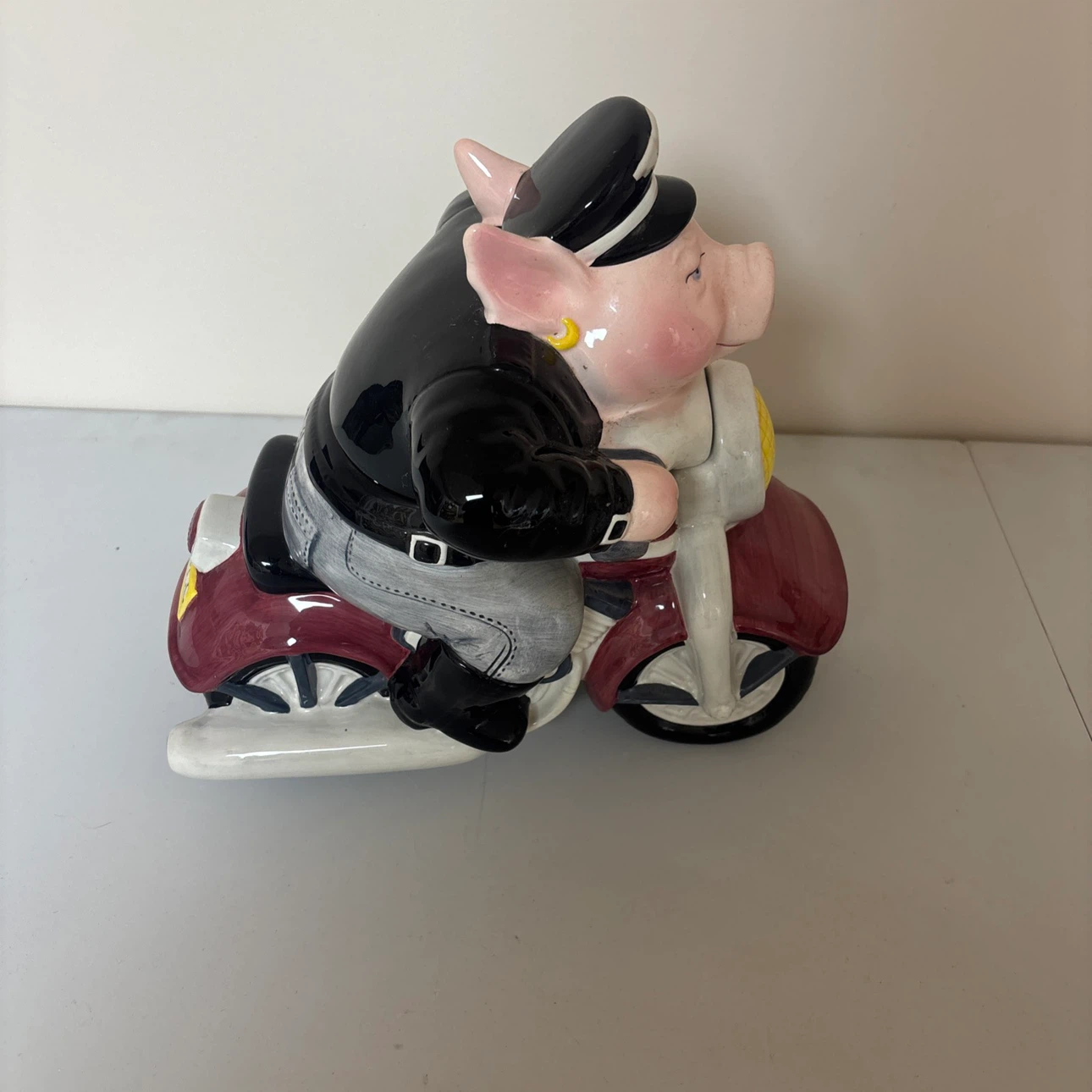Ceramic Pig Biker cookie Jar - photo 4