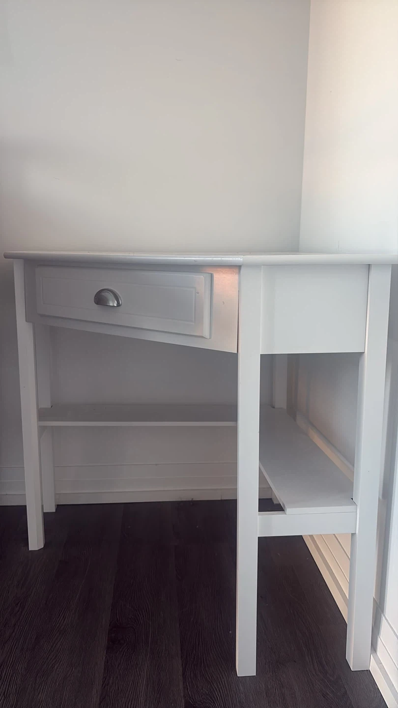 White Corner Desk