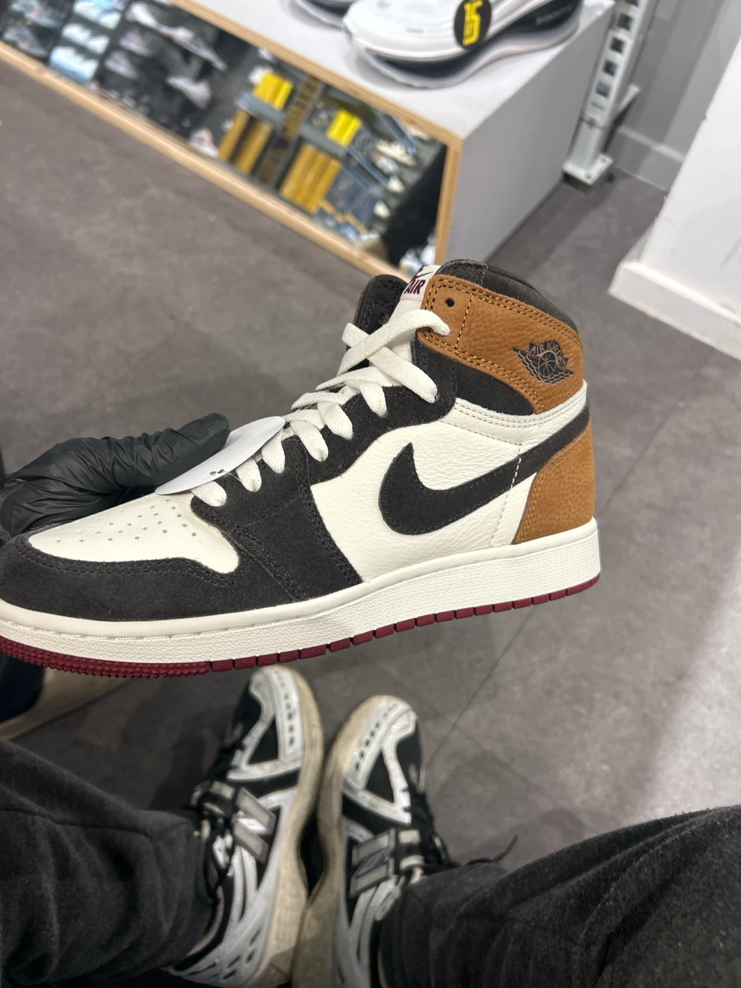 Air Jordan 1 Retro High OG Craft