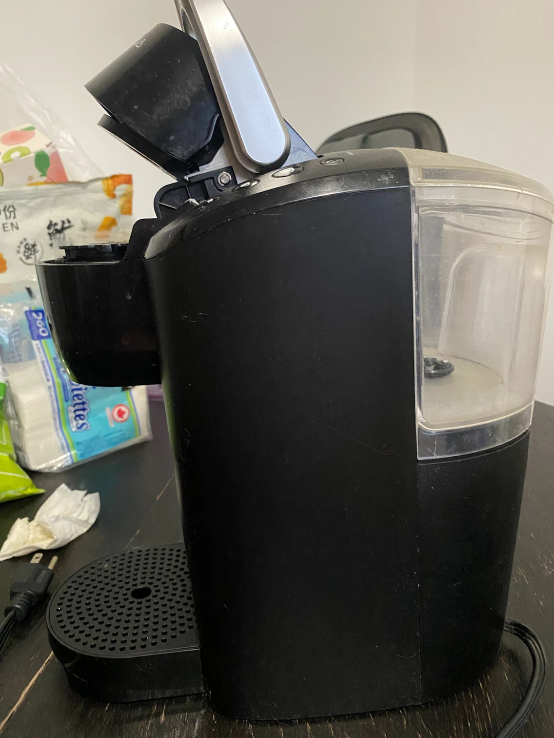 Keurig Coffee Maker - Barely Used - photo 3