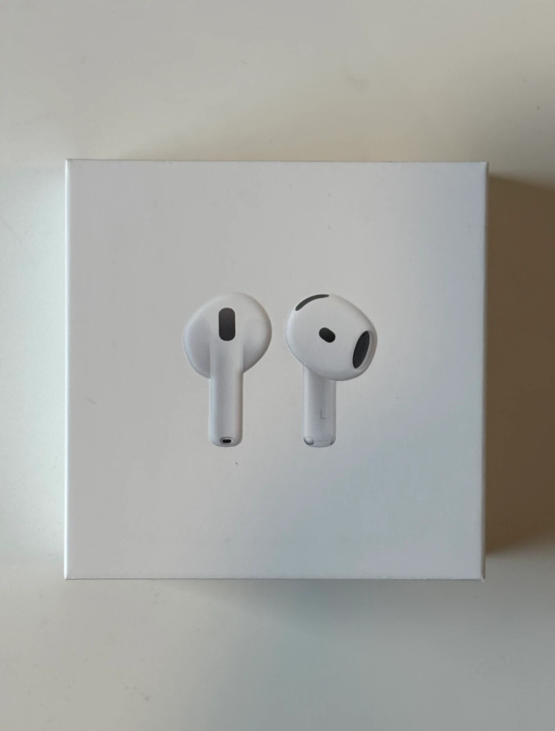 Apple AirPods 5 - photo 2