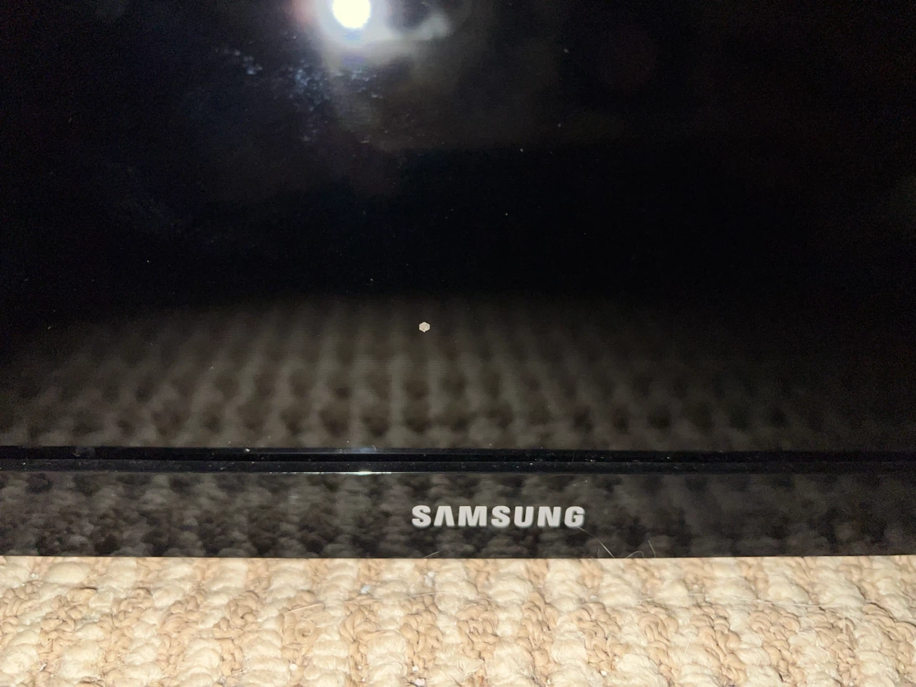 Samsung 32-inch LED Television - photo 2